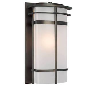 C9883OB Lakeshore Entrance Outdoor Wall Light - Old Bronze