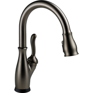 D9178TLVSPDST Leland Single Handle Kitchen Faucet - SpotShield Stainless
