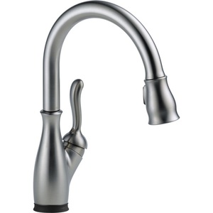 D9178TARDST Leland Pull-Out Spray Kitchen Faucet - Arctic Stainless D9178TARDST Leland Pull-Out Spray Kitchen Faucet - Arctic Stainless