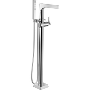 DT4774FL/DR4700FL Zura Freestanding Tub Faucet - Chrome